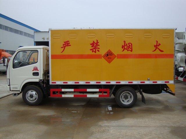 台安危险品运输